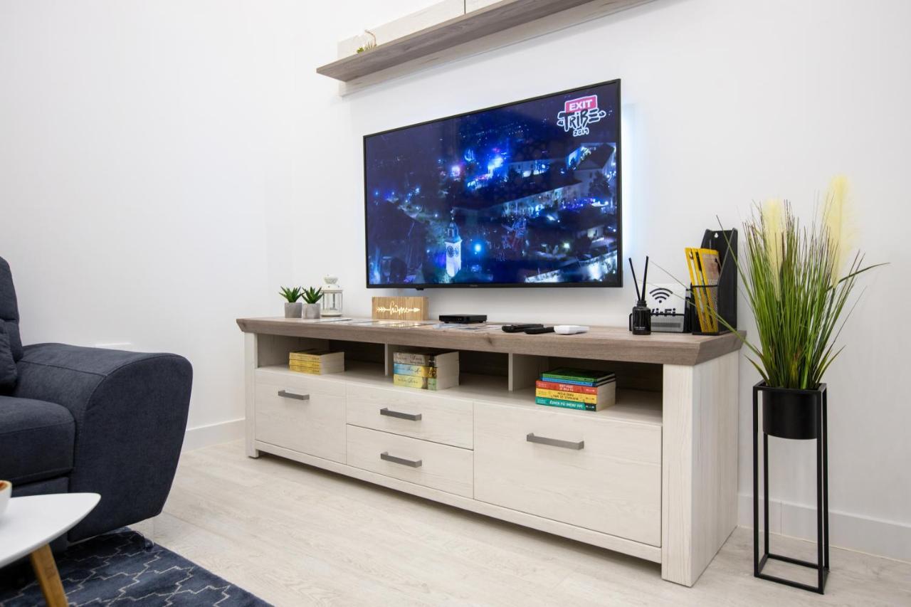 Theatre Square Apartments Novi Sad Buitenkant foto